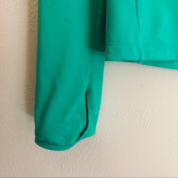 W’s Nike Drifit Top Running Top - Picture 5 of 9